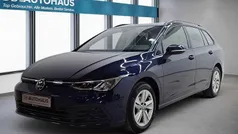 Blau Gebraucht 2022 VW Golf VIII Life Kombi | 19.120 € (Fairer Preis)