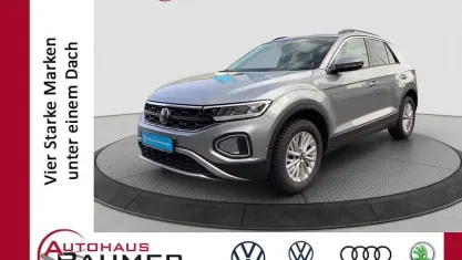 Gebraucht VW T-Roc Life 150 PS (110 kW) 2025 Silbersilber SUV