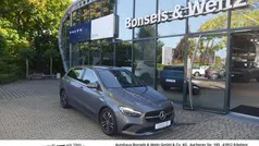 Grau metallic Gebraucht 2023 Mercedes B180 Progressive Van / Kleinbus | 27.950 € (Fairer Preis)