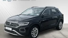 Schwarz Gebraucht 2024 VW T-Roc Life SUV | 28.990 € (Guter Preis)