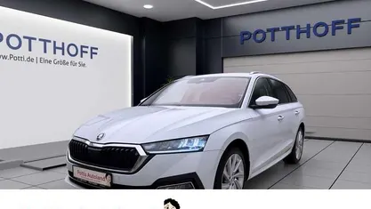 Weiss Gebraucht 2023 Skoda Octavia Style Kombi | 23.443 € (Fairer Preis)