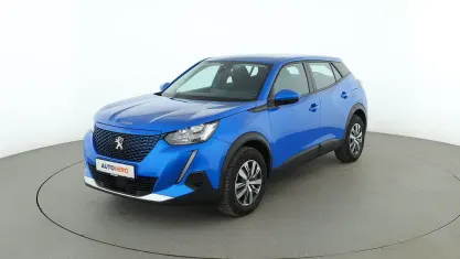 Gebraucht Peugeot e-2008 Active 100 kW (136 PS) 2022 Blau SUV