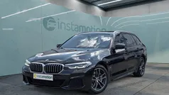 Schwarz Gebraucht 2022 BMW 530 Kombi | 33.599 € (Fairer Preis)