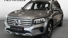 Mercedes GLB220