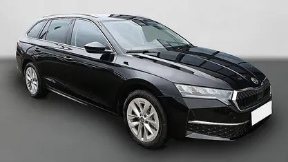 Gebraucht 2025 Skoda Octavia Selection Kombi | 33.630 € (Guter Preis)