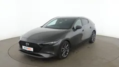 Grau Gebraucht 2021 Mazda 3 Selection Limousine | 19.670 € (Fairer Preis)