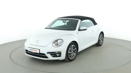 Gebraucht VW Beetle Design 105 PS (77 kW) 2018 Weiß Kleinwagen