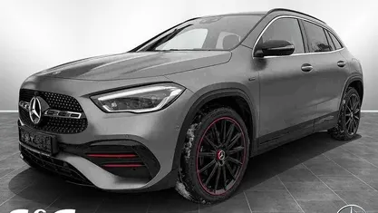 Gebraucht Mercedes GLA250 AMG 160 PS (117 kW) 2020 Manufaktur magno lack manufaktur SUV