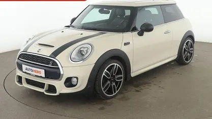 Gebraucht Mini Cooper S 192 PS (141 kW) 2017 Weiß Kleinwagen