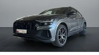 Gebraucht Audi Q8 Competition 286 PS (210 kW) 2023 Daytonagrau perleffekt SUV