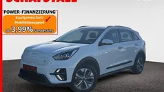 Weiss (clear white) Gebraucht 2021 Kia e-Niro Vision SUV | 19.979 € (Guter Preis)