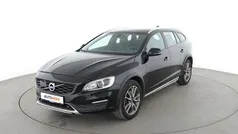 Gebraucht 2017 Volvo V60 CC Pro Kombi | 20.140 € (Guter Preis)