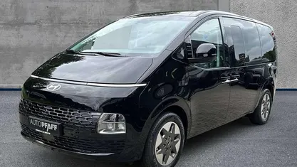Abyss black Neu 2025 Hyundai Staria Prime Van / Kleinbus | 47.990 € (Fairer Preis)