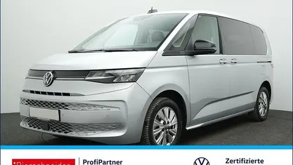 Silber Gebraucht 2024 VW Multivan Life Van | 48.450 € (Superpreis)