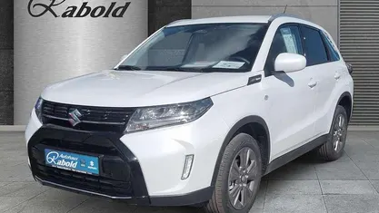 Neu Suzuki Vitara Comfort 110 PS (80 kW) 2026 Pearl cool white (weiß) SUV