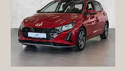 Nieuw Hyundai i20 Trend 99 PK (72 kW) 2025 Rood Sedan
