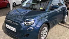 Ozeangrün Gebraucht 2023 Fiat 500e Limousine | 22.989 € (Fairer Preis)
