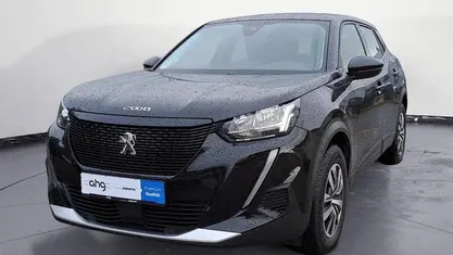 Gebraucht Peugeot e-2008 Active 100 kW (136 PS) 2022 SUV