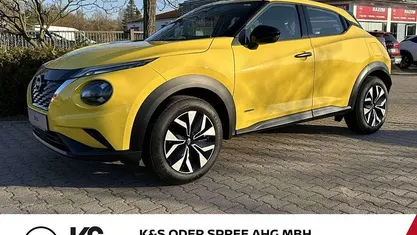 Gelb Gebraucht 2024 Nissan Juke Acenta SUV | 24.990 € (Fairer Preis)