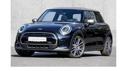 Gebraucht Mini Cooper 136 PS (100 kW) 2023 Schwarz Kleinwagen