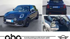 Schwarz Gebraucht 2022 Mini Cooper SE Classic Kleinwagen | 17.430 € (Fairer Preis)