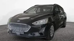 Iridium schwarz Gebraucht 2018 Ford Focus Trend Kombi | 12.970 € (Etwas zu teuer)