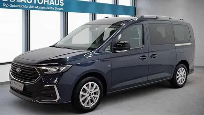 Gebraucht Ford Grand Tourneo Connect Titanium 122 PS (89 kW) 2023 Blau Van / Kleinbus
