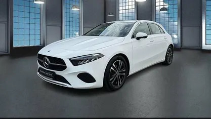 Gebraucht Mercedes A180 Progressive 136 PS (100 kW) 2024 Weiß Limousine