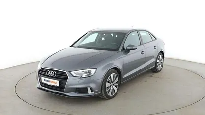 Gebraucht Audi A3 Sport 116 PS (85 kW) 2018 Grau Limousine
