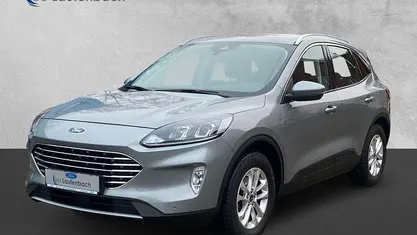 Solarsilber Gebraucht 2021 Ford Kuga Titanium SUV | 20.600 € (Fairer Preis)