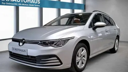 Gebraucht VW Golf VIII Life 110 PS (80 kW) 2024 Kombi