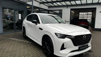 Rhodium white (weiß) Gebraucht 2024 Mazda CX-60 Homura-Line SUV | 44.950 € (Fairer Preis)