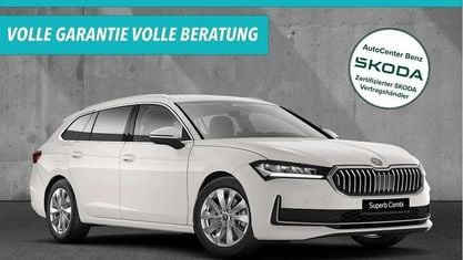 Neu Skoda Superb Selection 204 PS (150 kW) 2025 Blau Kombi