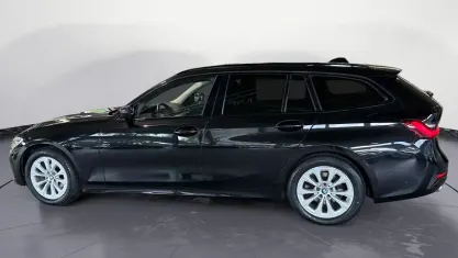 Gebraucht BMW 318 M Sport 150 PS (110 kW) 2021 Schwarz Kombi
