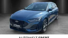 Blau Gebraucht 2024 Ford Focus ST-Line Limousine | 25.890 € (Guter Preis)