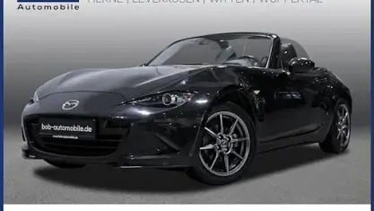 Gebraucht Mazda MX5 Selection 132 PS (97 kW) 2020 Jet black Cabrio