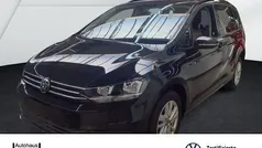 Schwarz Gebraucht 2024 VW Touran Comfortline Van / Kleinbus | 29.490 € (Guter Preis)