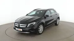 Schwarz Gebraucht 2015 Mercedes GLA200 Style SUV | 18.230 € (Fairer Preis)