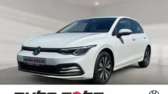 Gebraucht 2024 VW Golf VIII Move Limousine | 23.680 € (Fairer Preis)