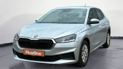 Gebraucht Skoda Fabia Ambition 95 PS (69 kW) 2022 Silber Kleinwagen