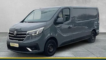 Gebraucht Renault Trafic Komfort 150 PS (110 kW) 2022 Grau Van / Kleinbus