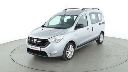 Silber Gebraucht 2020 Dacia Dokker Stepway Van / Kleinbus | 13.730 € (Fairer Preis)