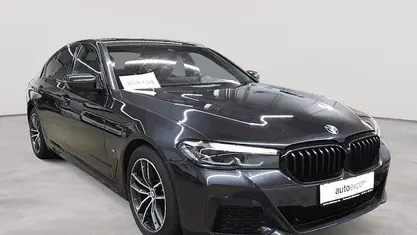 Sophistograu brillanteffekt metallic Gebraucht 2022 BMW 520 M Sport Limousine | 26.190 € (Fairer Preis)