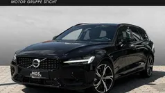 Onyx black metallic Neu 2024 Volvo V60 Plus Kombi | 65.900 €