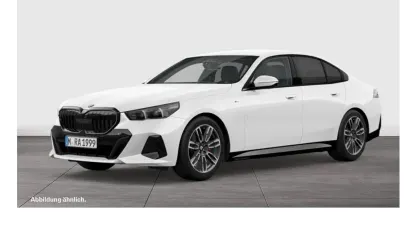 Gebraucht BMW 520 M Sport 197 PS (144 kW) 2024 Weiß Limousine