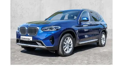 Gebraucht BMW X3 Sport Line 190 PS (139 kW) 2022 Blau SUV