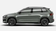 Blackmagic perleffekt Neu 2025 Skoda Karoq SportLine SUV | 37.938 € (Fairer Preis)