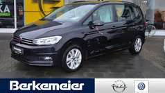Gebraucht 2022 VW Touran Comfortline Van / Kleinbus | 29.980 € (Fairer Preis)