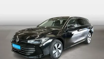 Używany VW Passat Business 150 KM (110 kW) 2025 Czarny Kombi