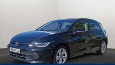 Gebraucht 2024 VW Golf VIII Life Limousine | 26.490 € (Fairer Preis)